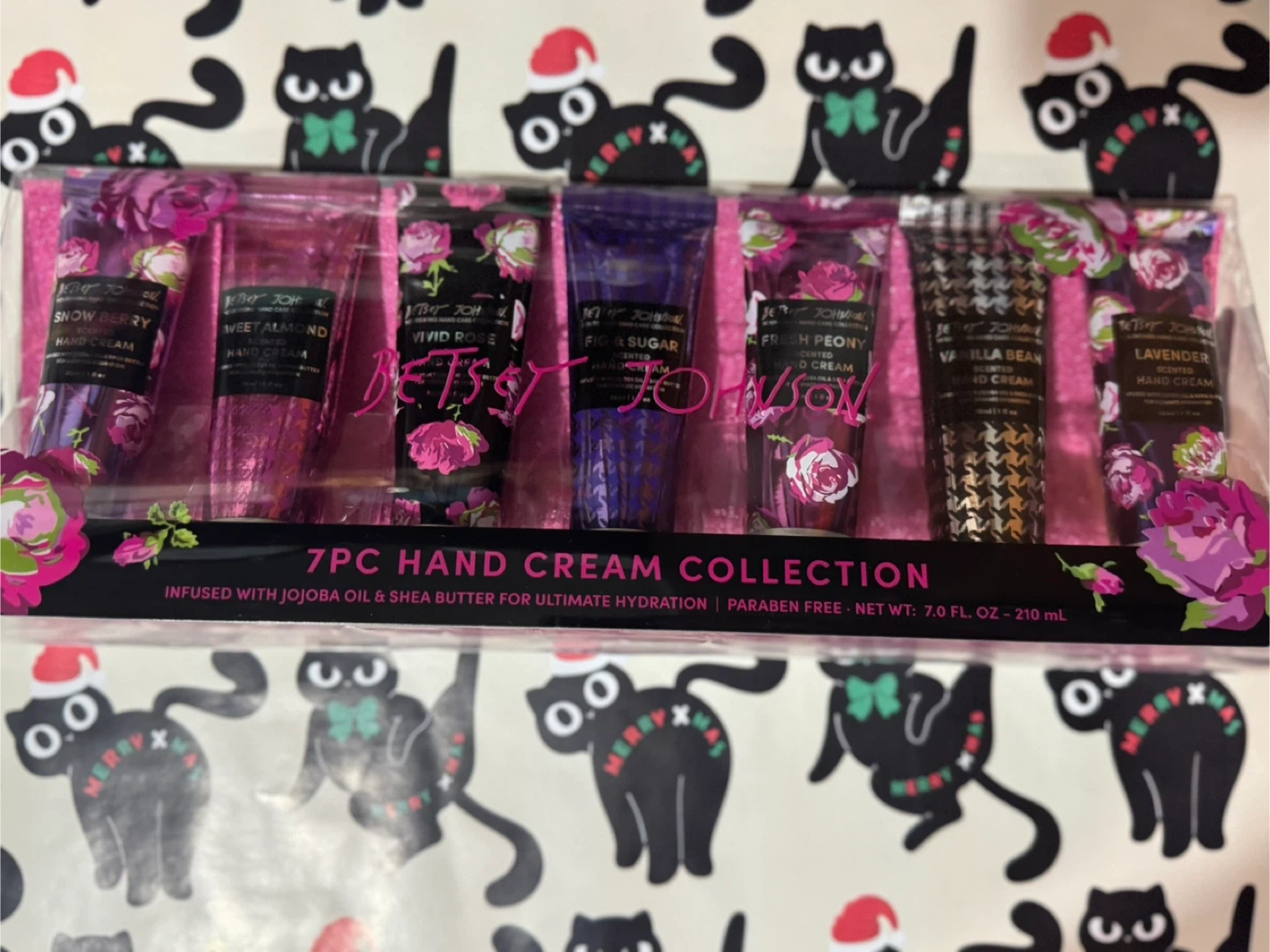 Betsey Johnson 7-Piece Hand Cream Set - New - photo 2