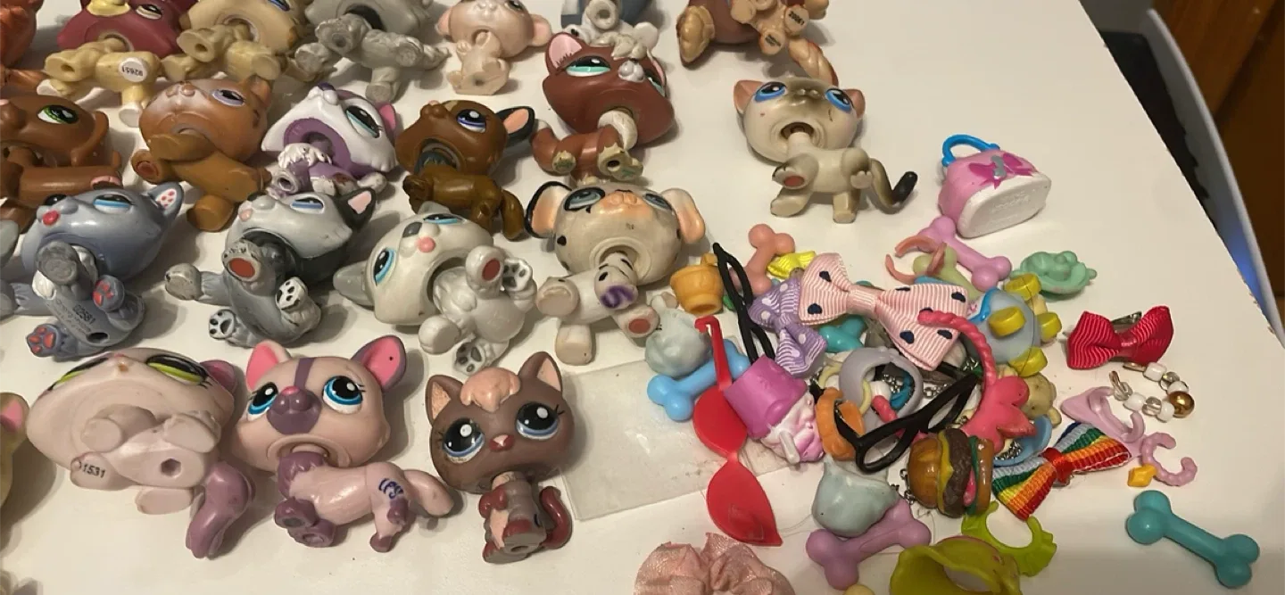 Littlest Pet Shop LPS Lot image indicator(3)