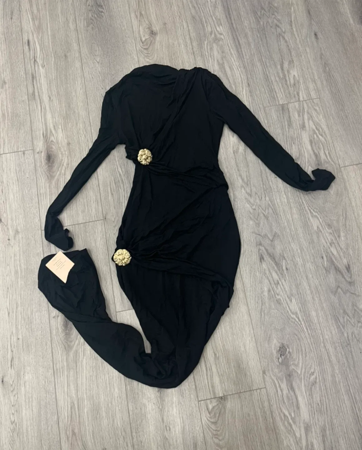 BNWT Black Dress with Gold Brooch’s