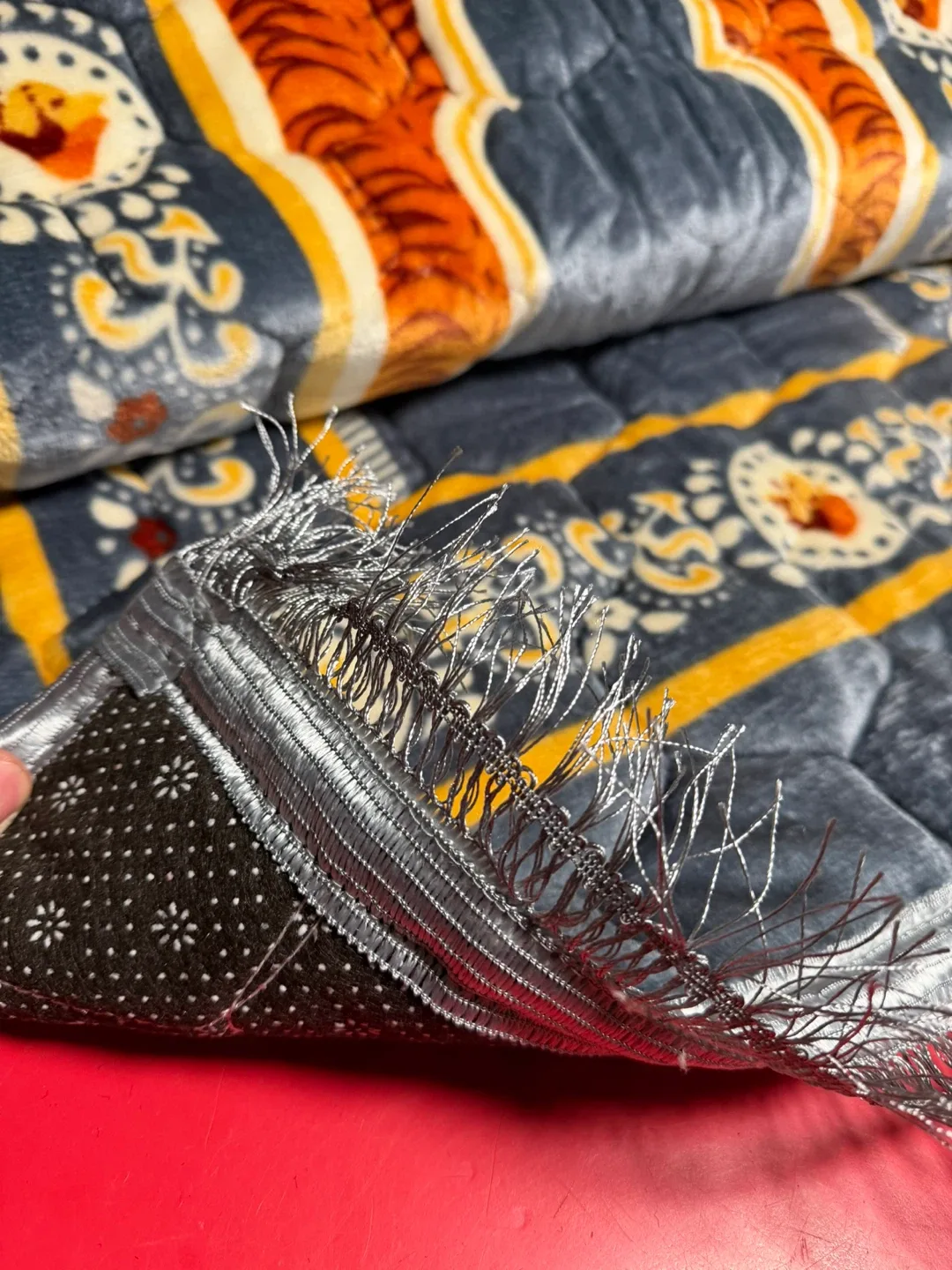 Islamic Prayer Rug Soft and tasbeeh image indicator(6)