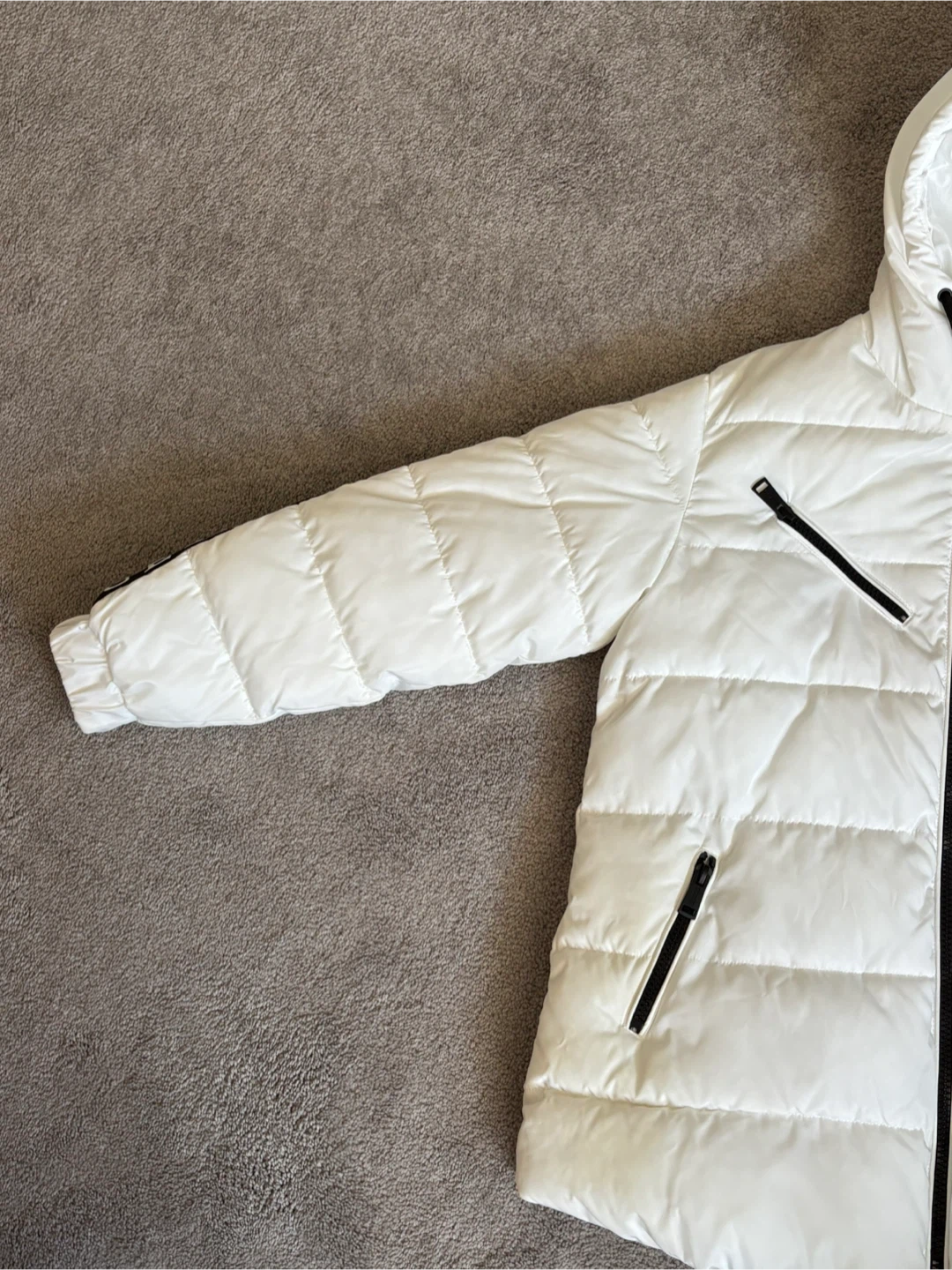 Guess White Puffer Jacket - Size M - photo 4