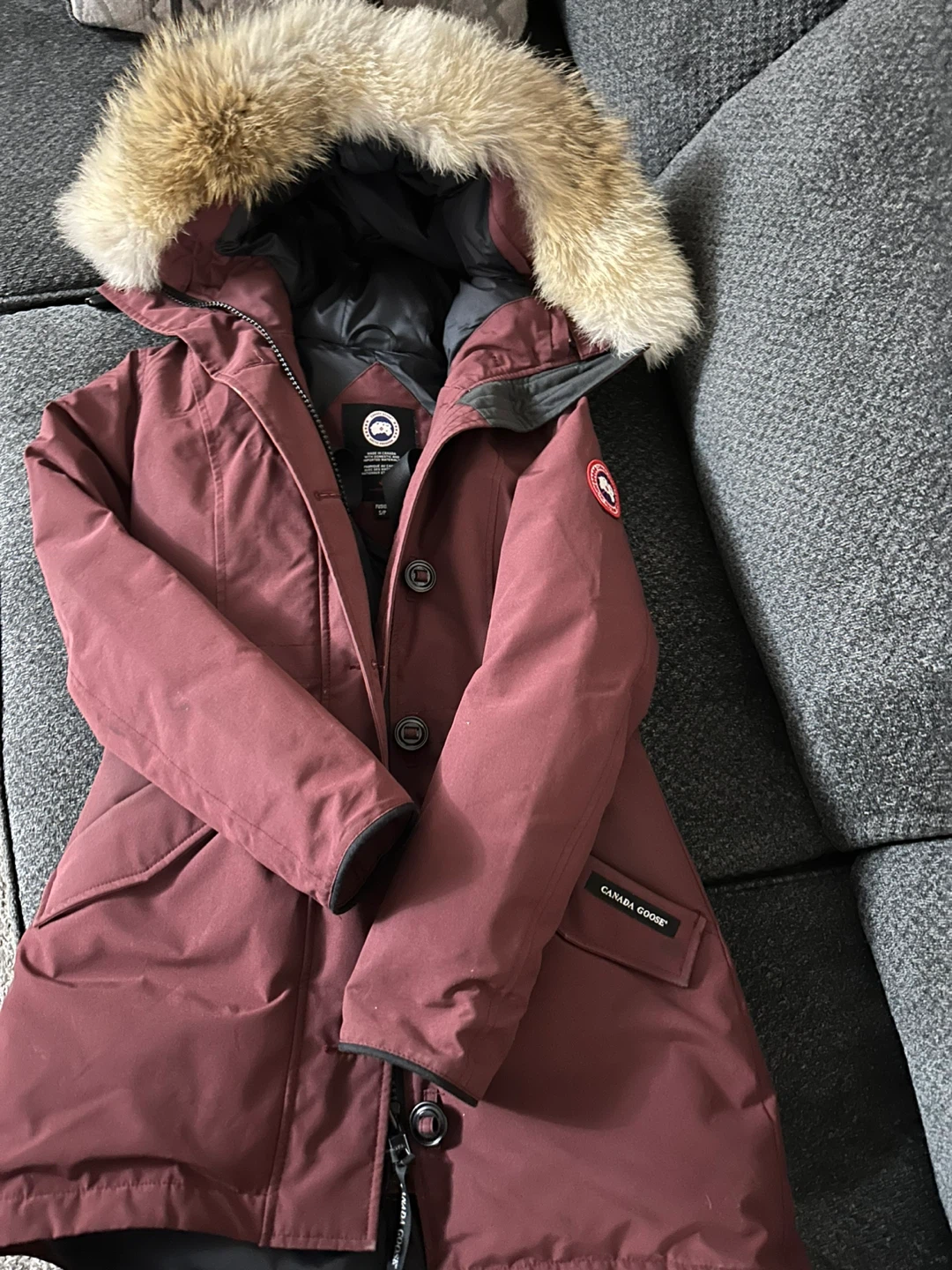 Canada Goose Fusion Fit Parka - Size S - photo 2