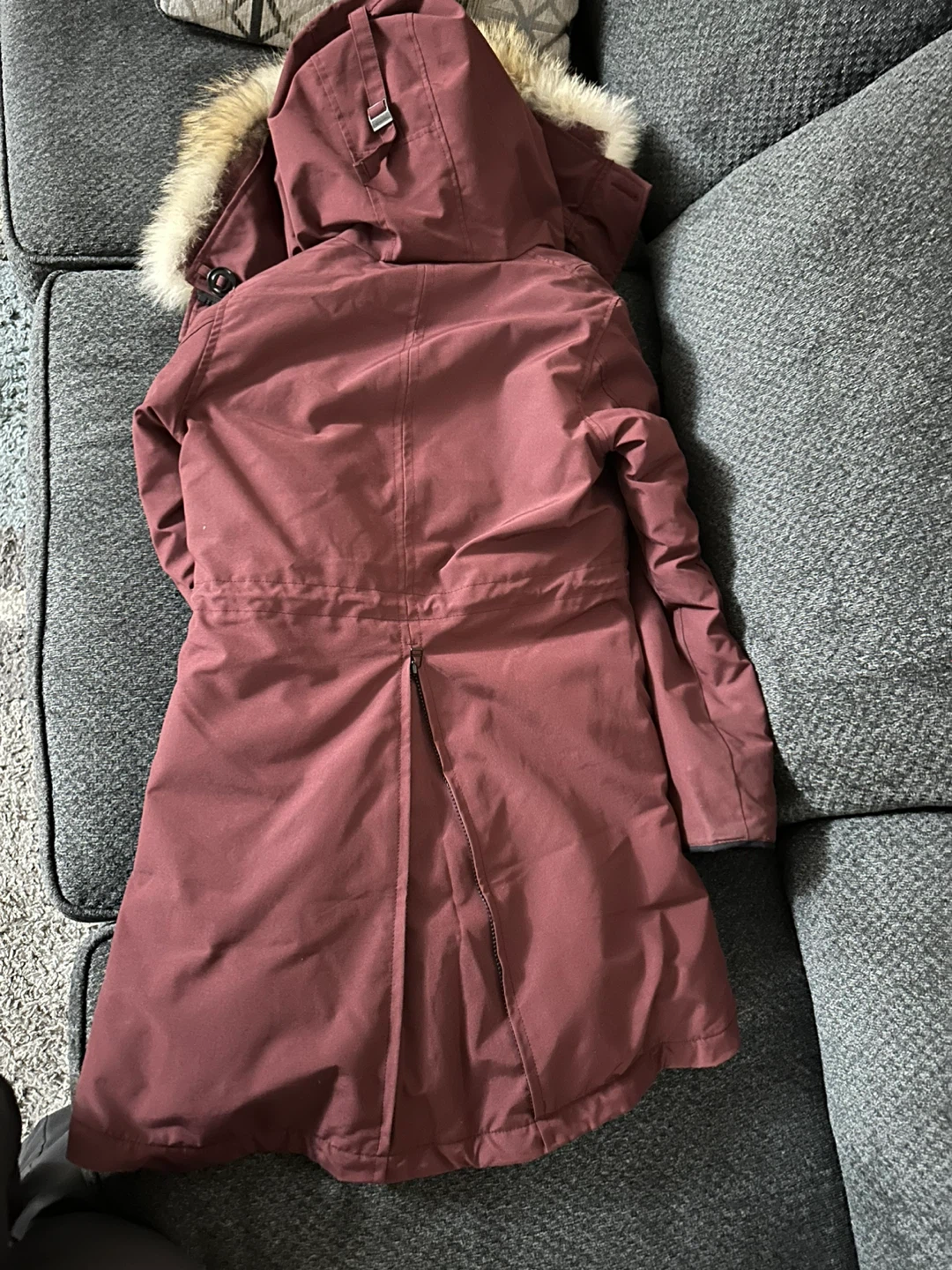 Canada Goose Fusion Fit Parka - Size S - photo 4
