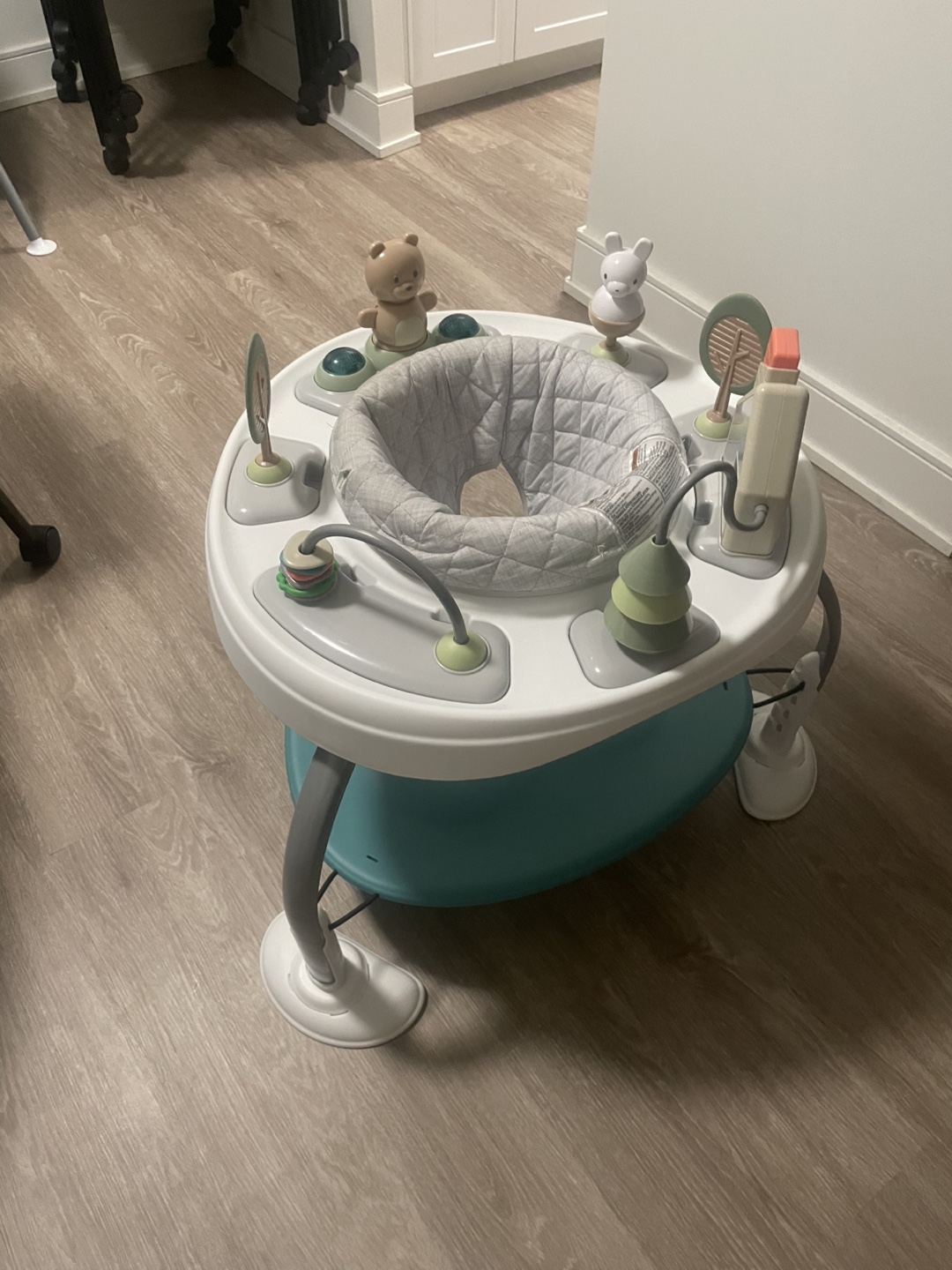 Skip Hop Explore & More Jumpscape Activity Center