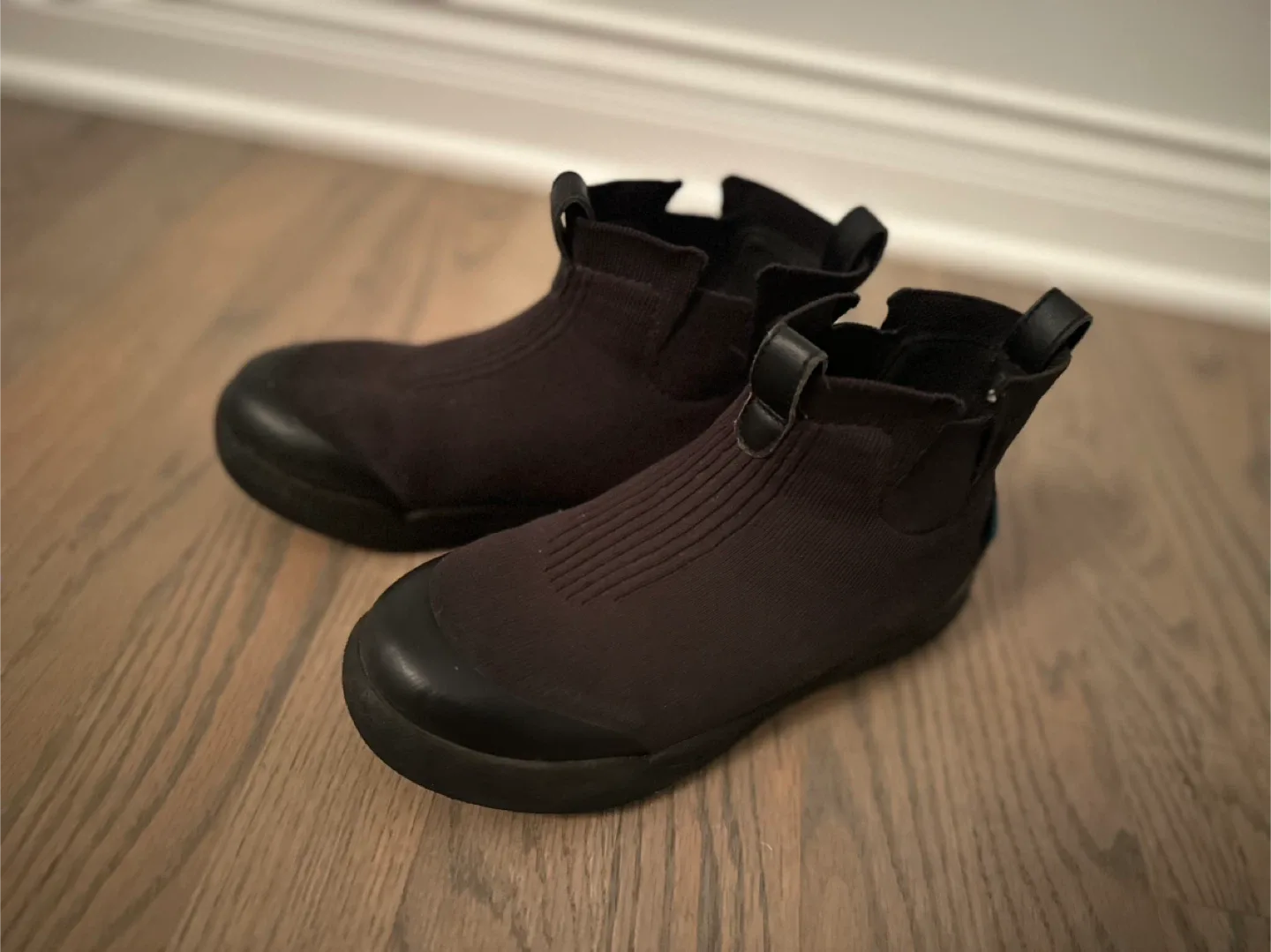 Kids Vessi Everyday Move Boots - Size 3 Black