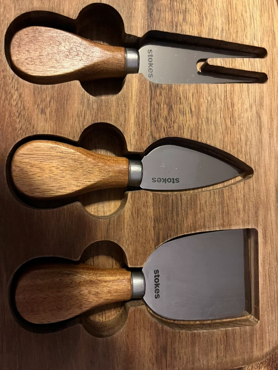 Stokes Cheese Knives Set with Board image indicator(3)
