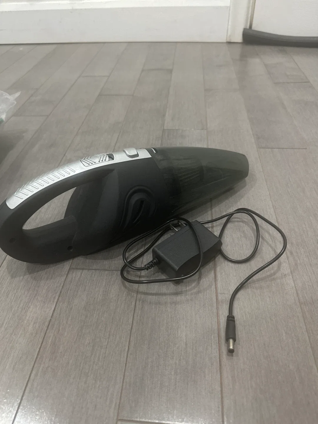 Handheld Vacuum Cleaner - Black