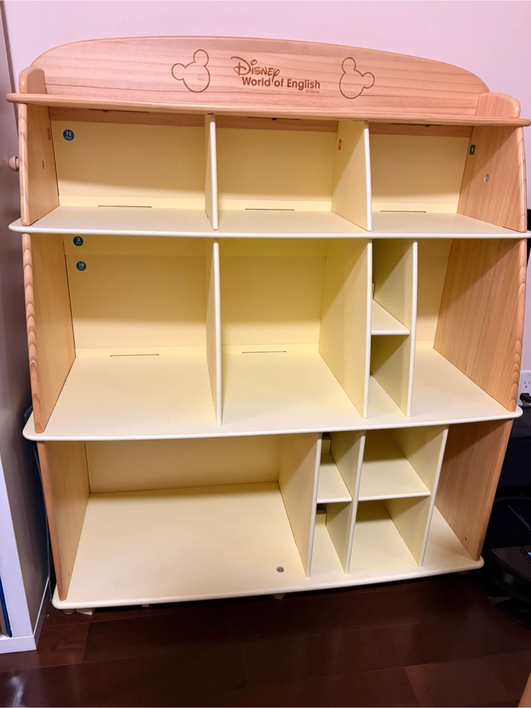 Bookshelf