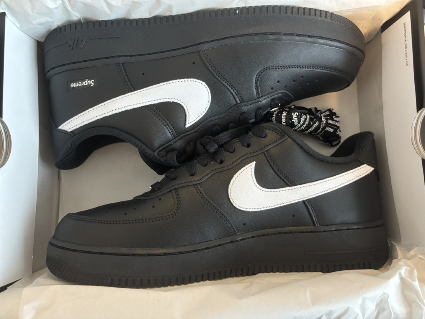 Supreme Air Force 1 Low size 10.5M/12W