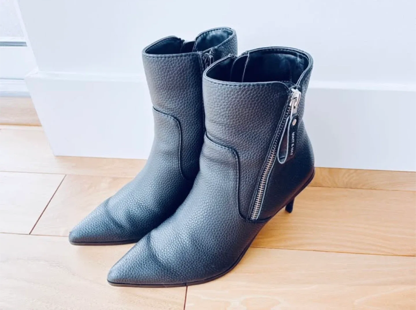 Matt & Nat Alaia Vegan Boots - Size 37