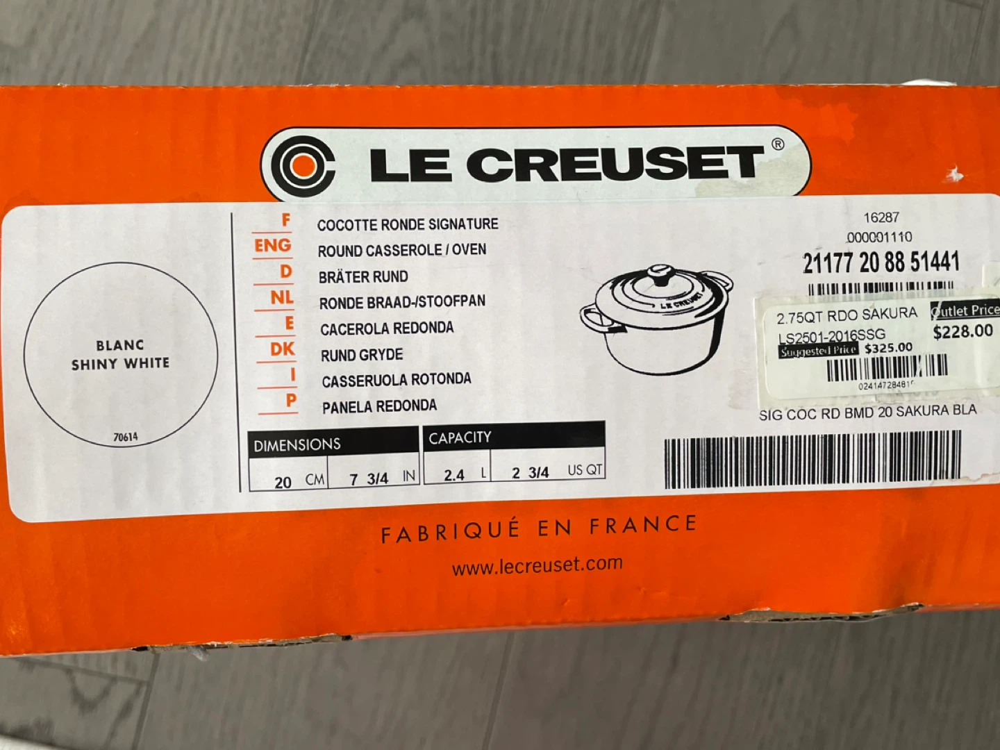 Le Creuset Sakura White 20cm dia. Round Casserole 2.4L - photo 3