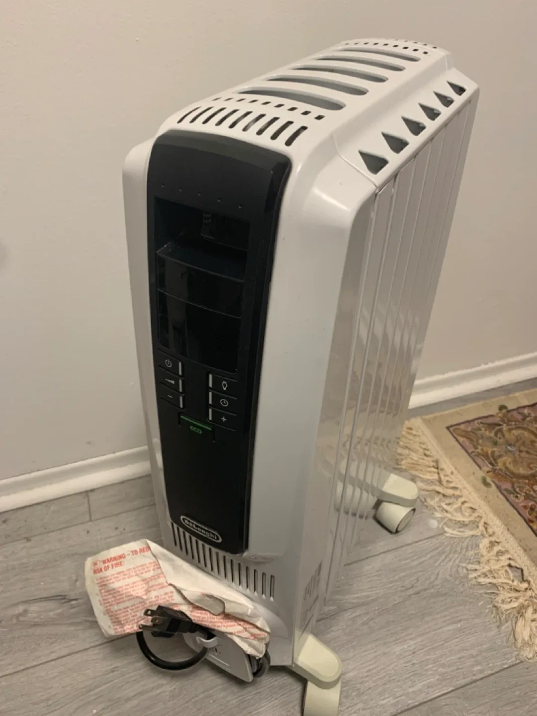 DeLonghi Electric Oil Heater