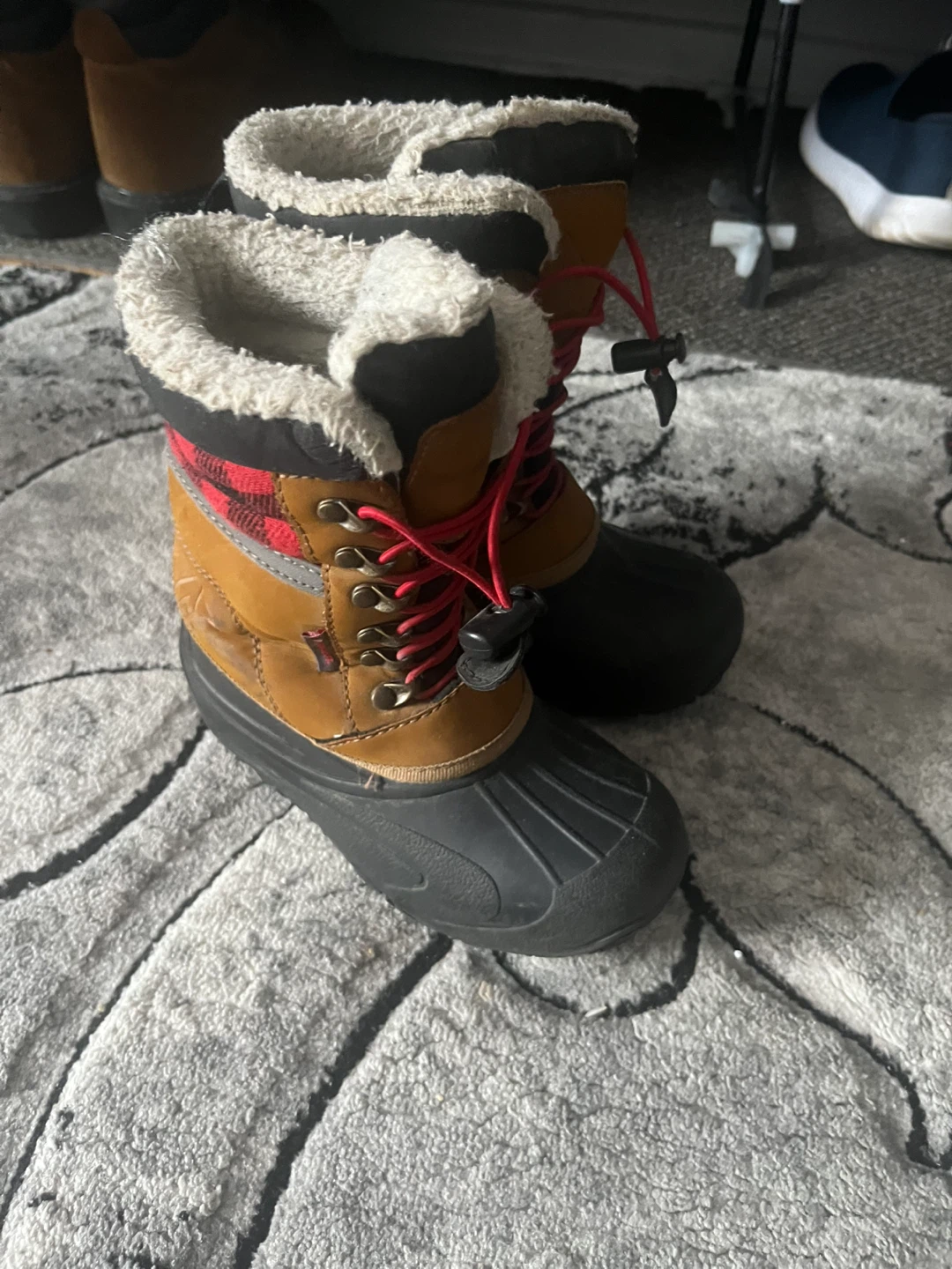 Cougar Kids' Winter Boots - Size 1 - photo 3