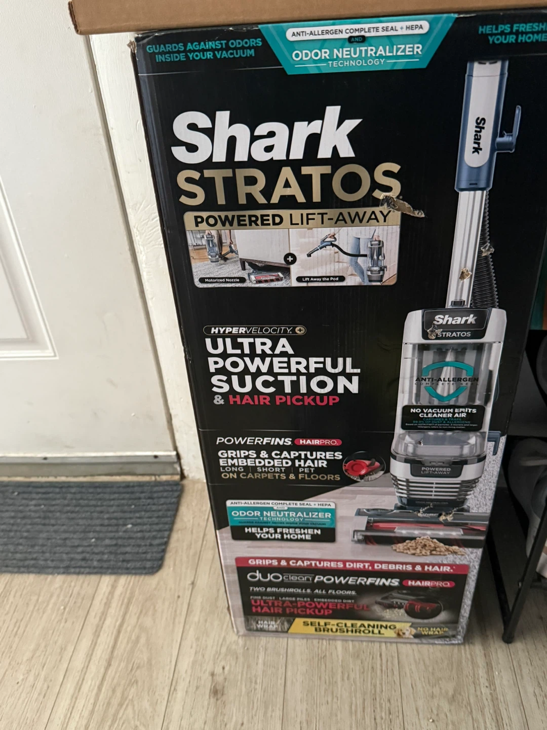 Shark Stratos Powered Lift-Away Vacuum