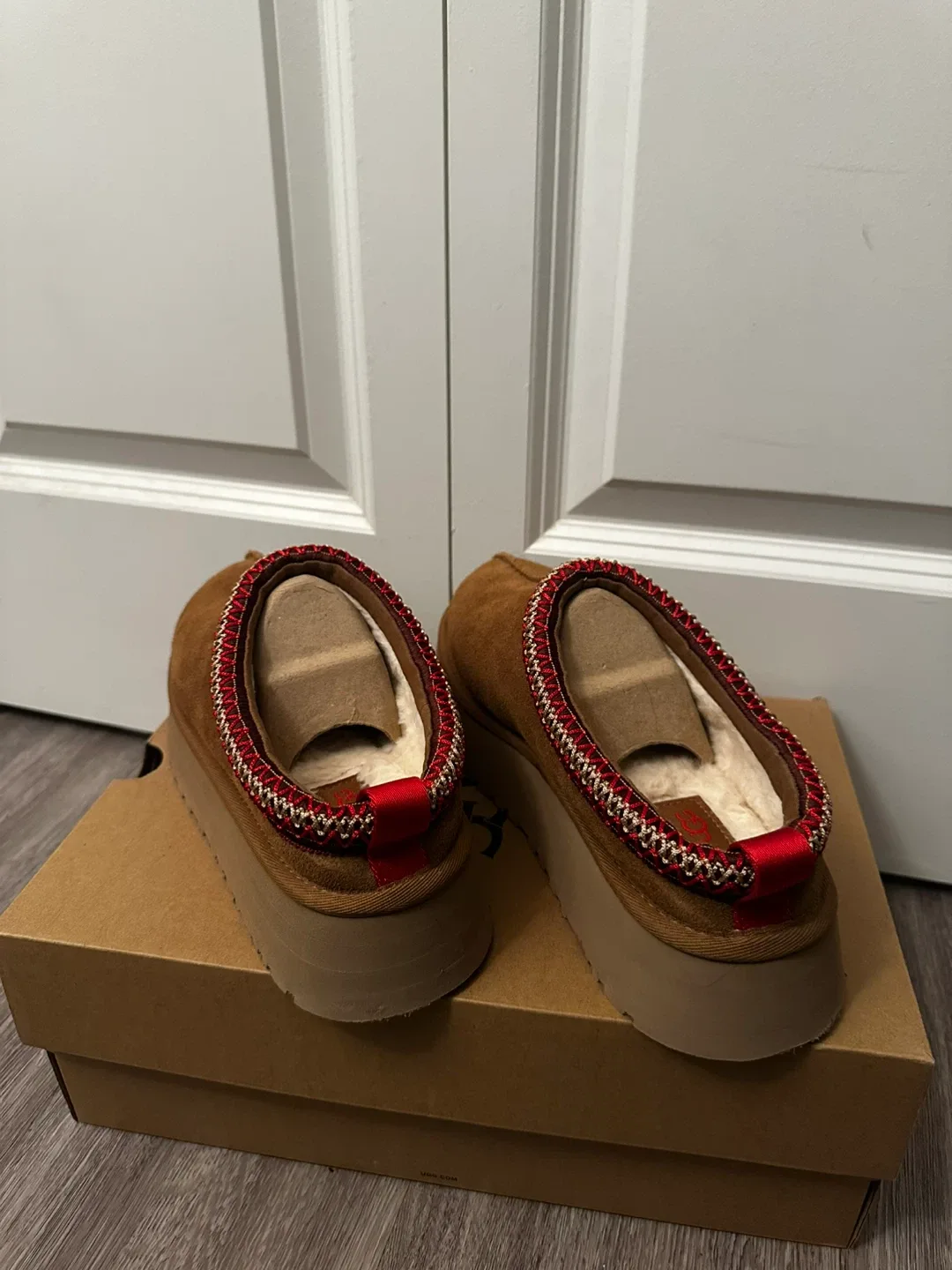 UGG Women's Tasman Platform Clogs - Brown image indicator(3)