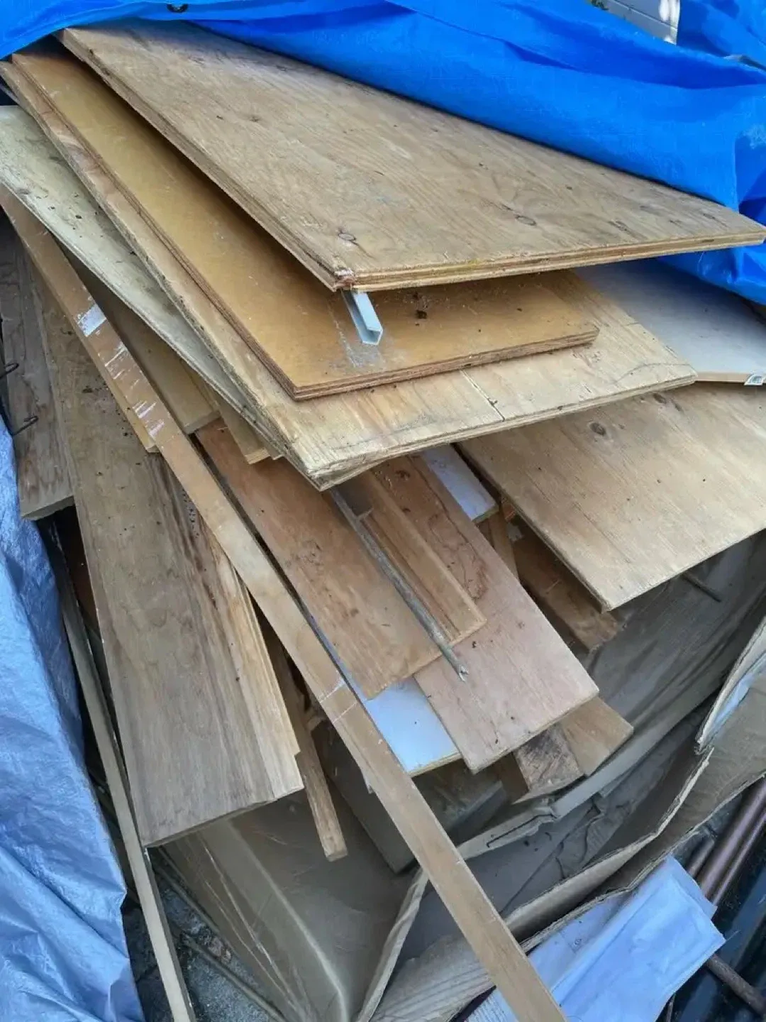 Assorted plywood