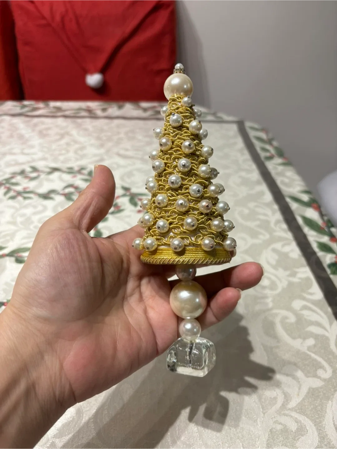 Mini Pearl & Gold Christmas Tree image indicator(10)