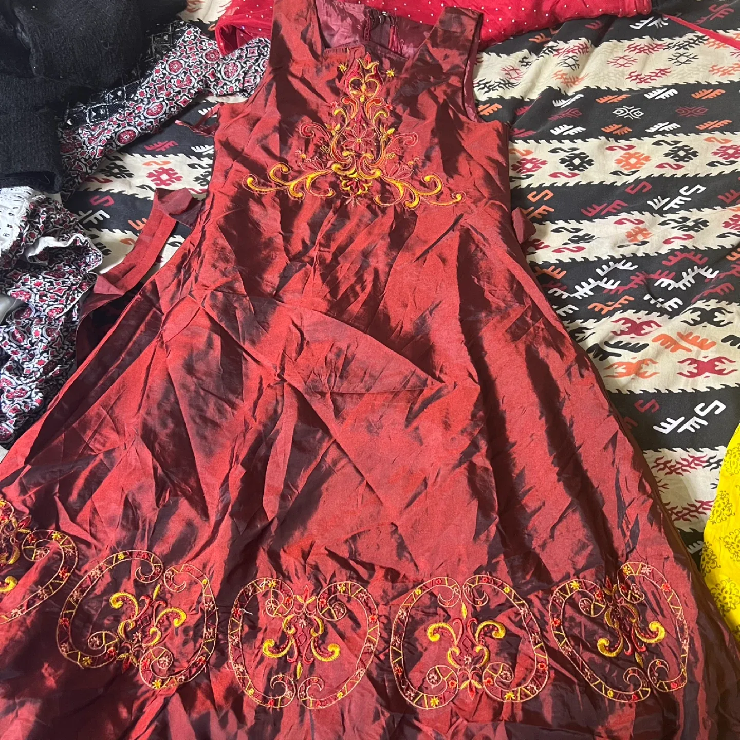 Young Girl Dresses Clothing Pants Fashion Hoodies Etc Teen image indicator(3)