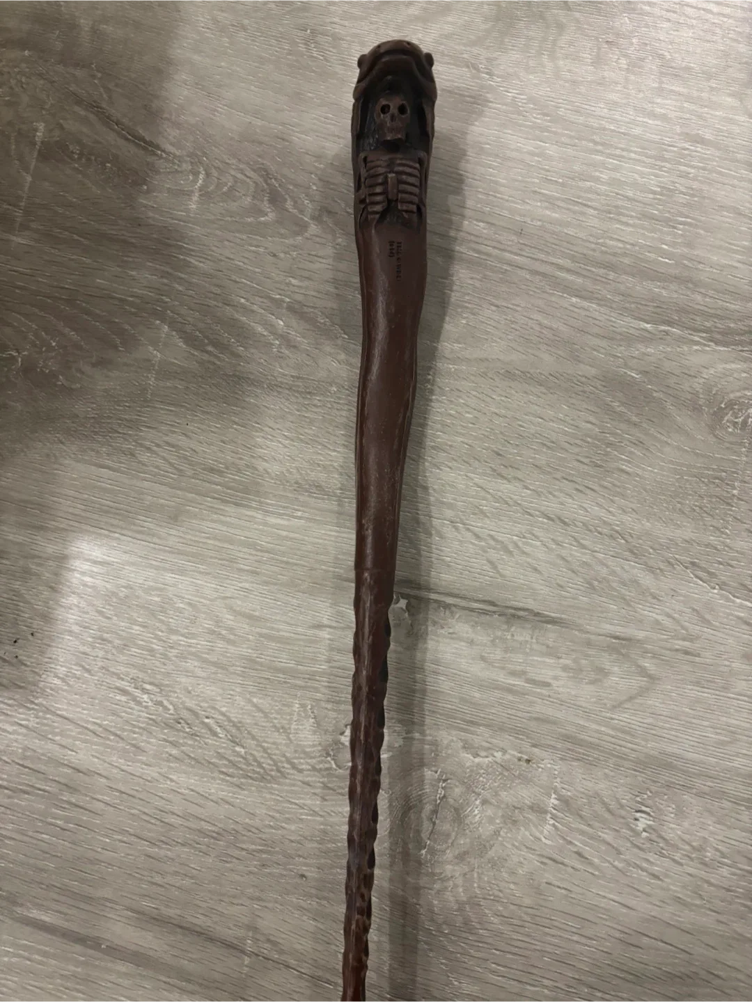 Ollivanders Death Eater Wand with Box image indicator(3)