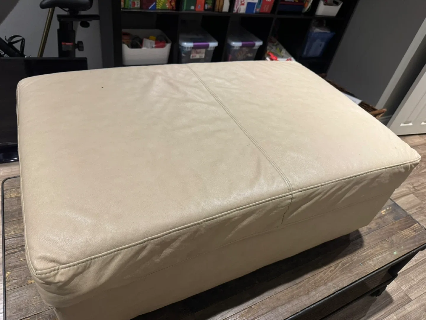 Toscana Sauvage Sand Leather Ottoman - Large