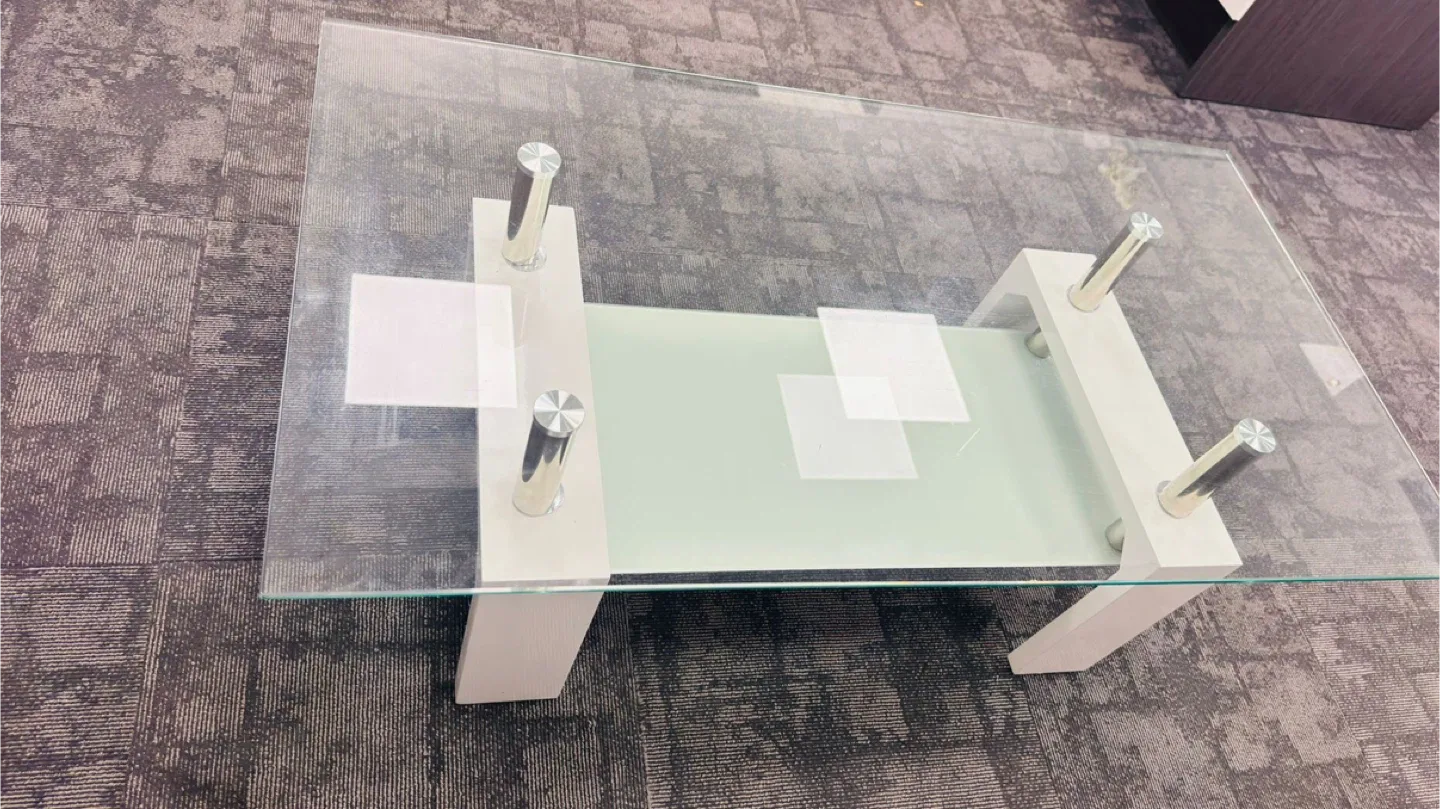Glass Coffee Table - Modern Design