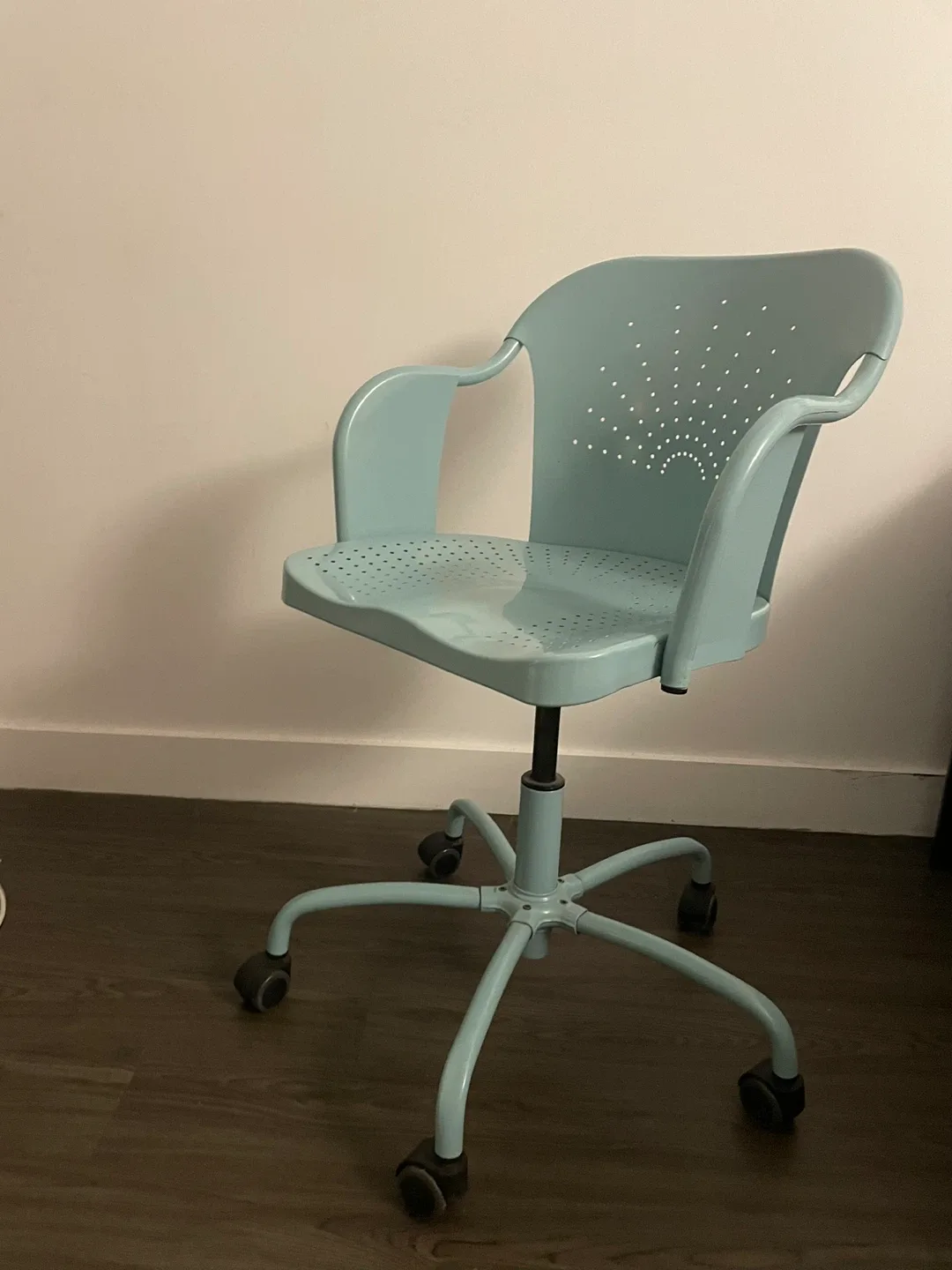 Light Blue Desk Chair