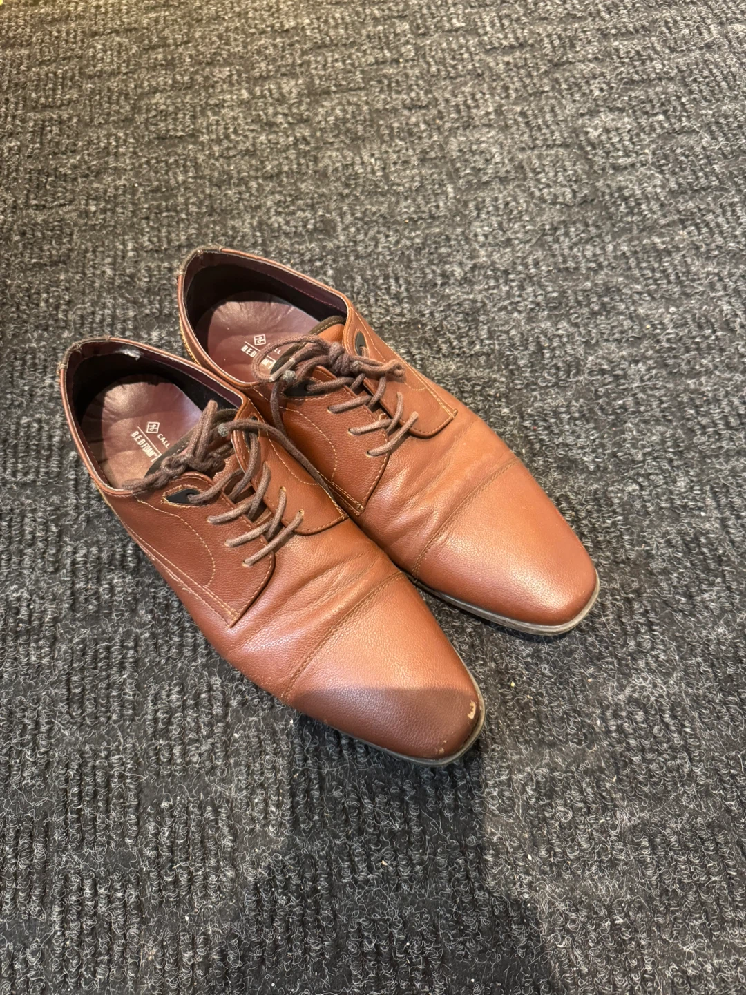 Size 8 brown men's dress shoes, in excellent  $ 18 - photo 2