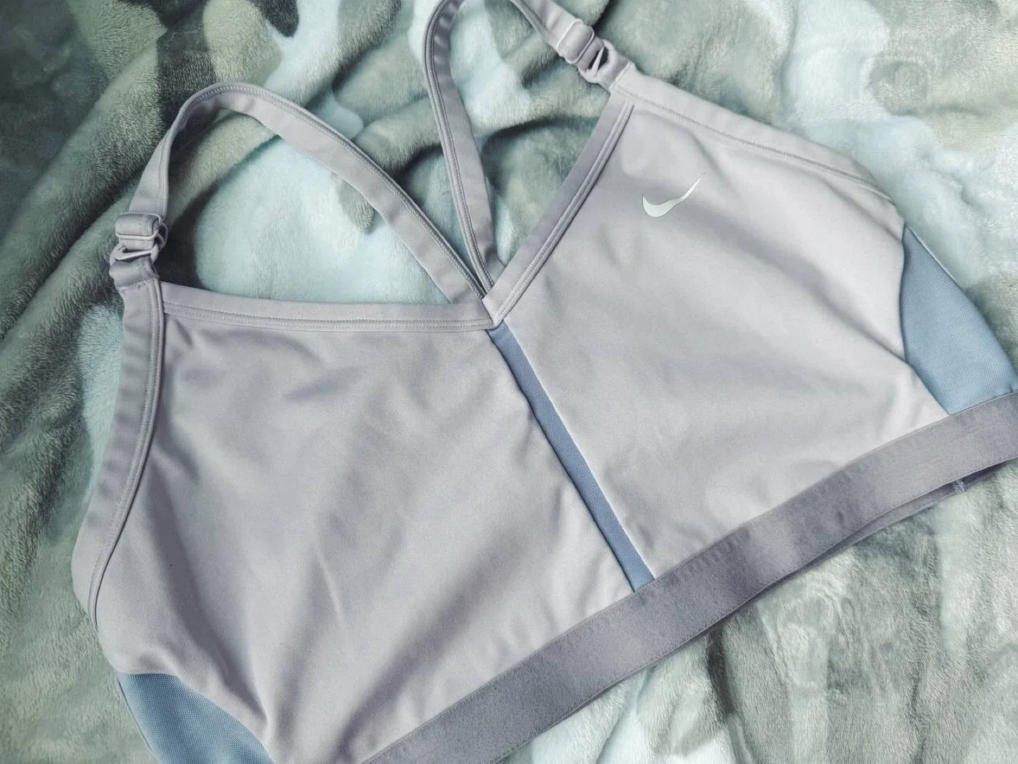 Nike Dry-FIT V-Neck Sport bra purple - XL