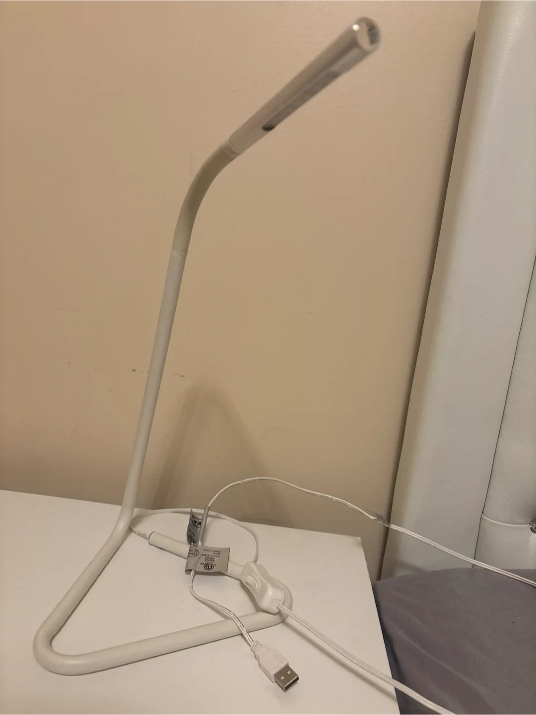 LED Desk Lamp - White