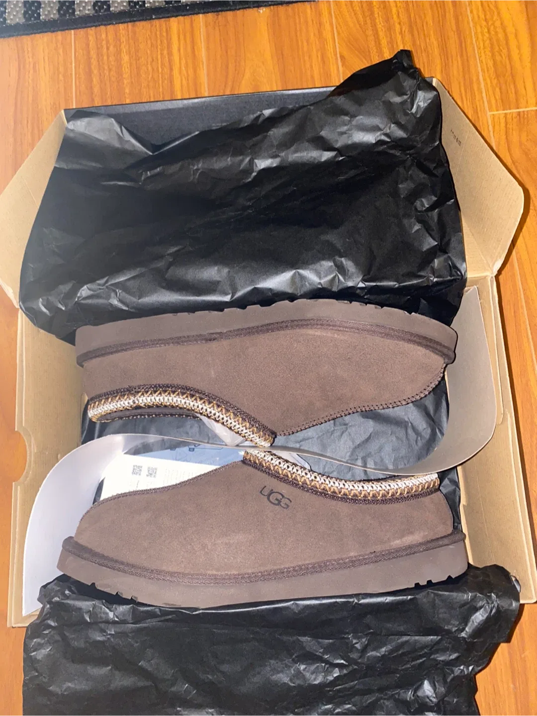 New UGG Tasman Slipper - Brown