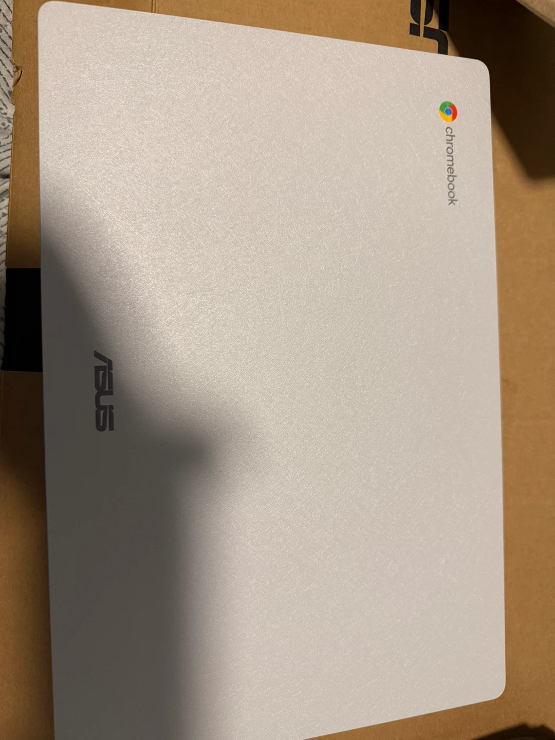 ASUS Chromebook - Like New! - photo 3