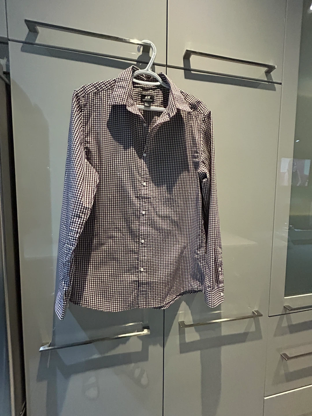 H&M Slim Fit Dress Shirt - Size M