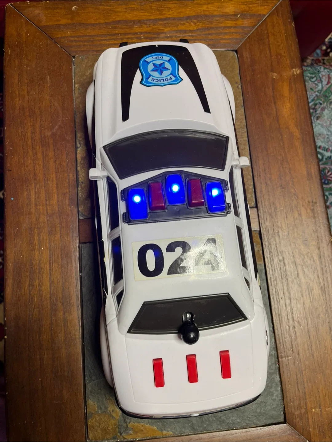 Police Interceptor Toy Car image indicator(5)