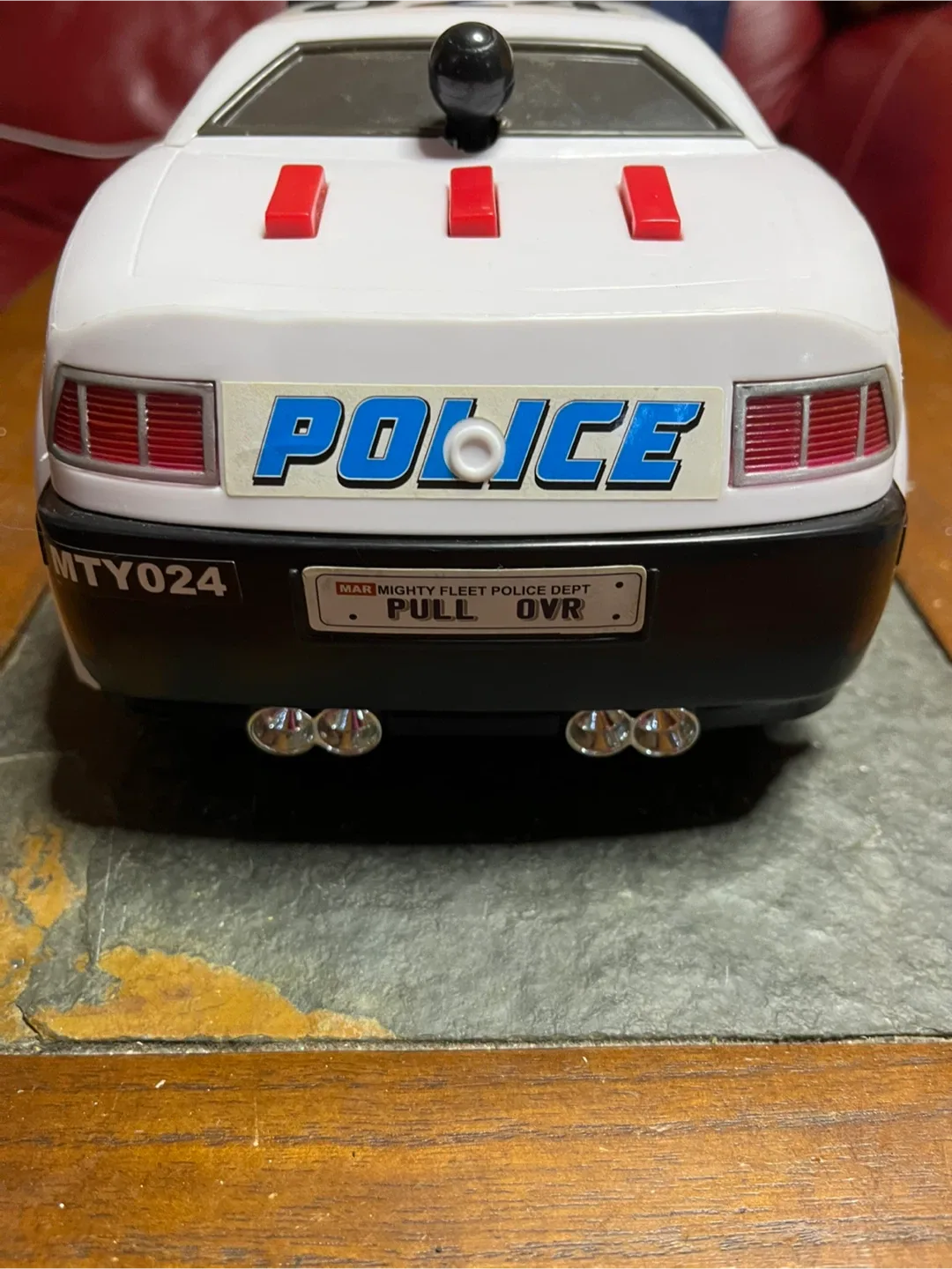 Police Interceptor Toy Car image indicator(7)