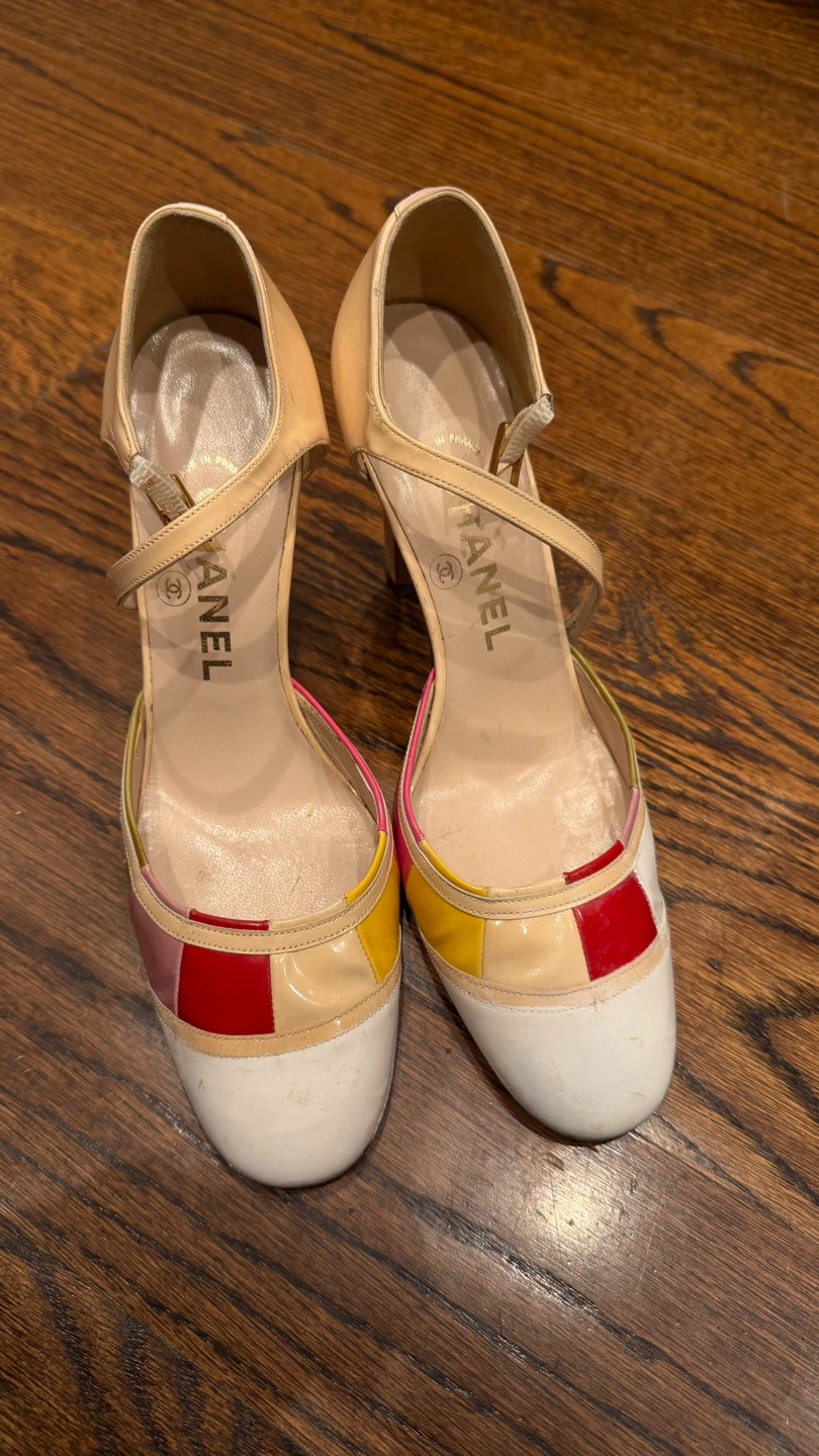 Chanel Heels Size 37