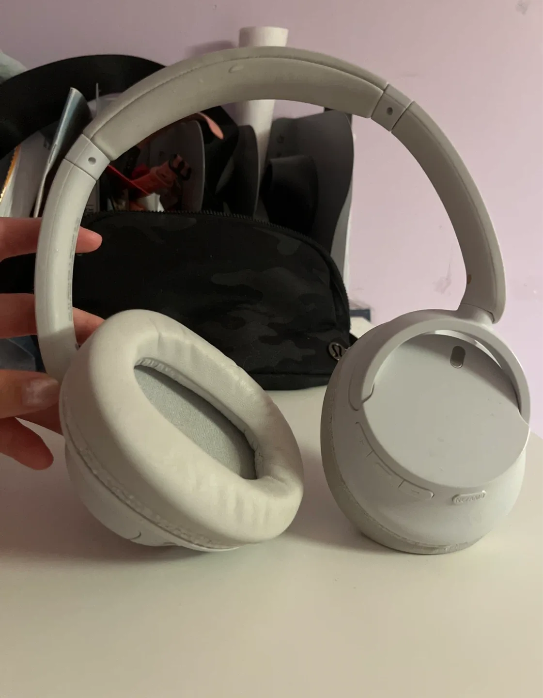 Sony WH-1000XM5 Wireless Headphones - White