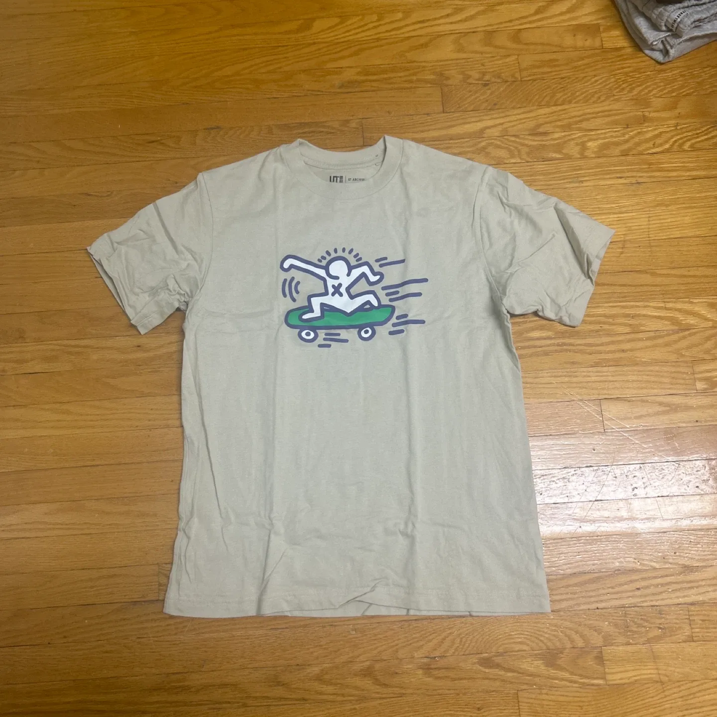 uniqlo x keith haring tee