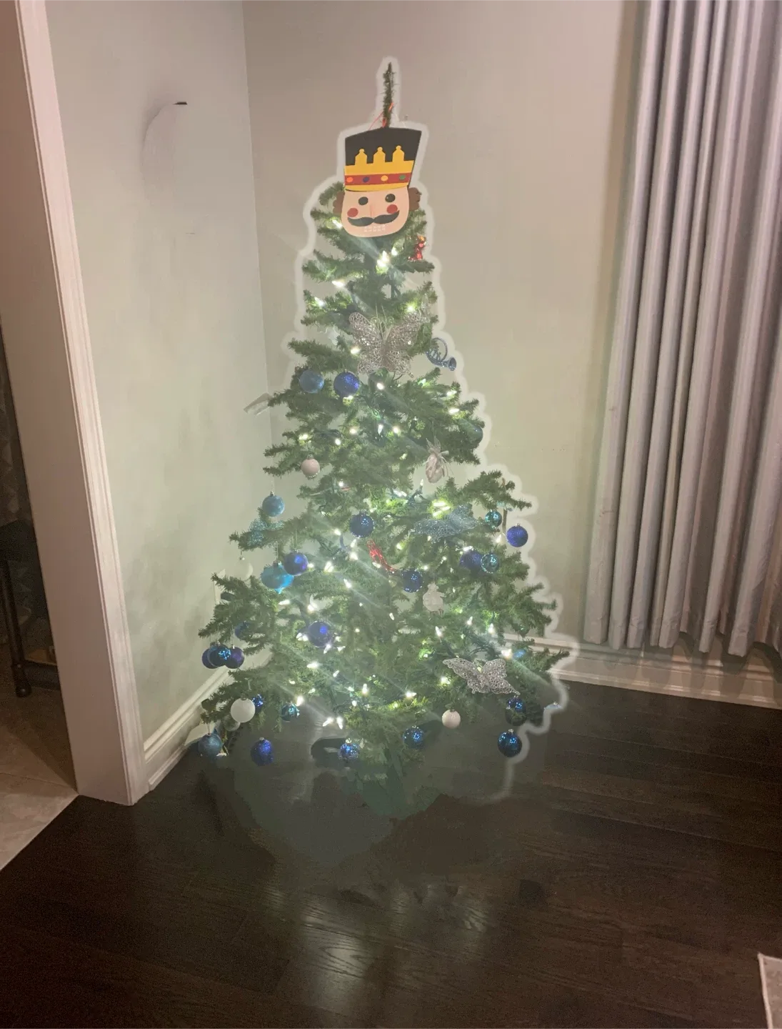 Artificial Christmas Tree image indicator(2)