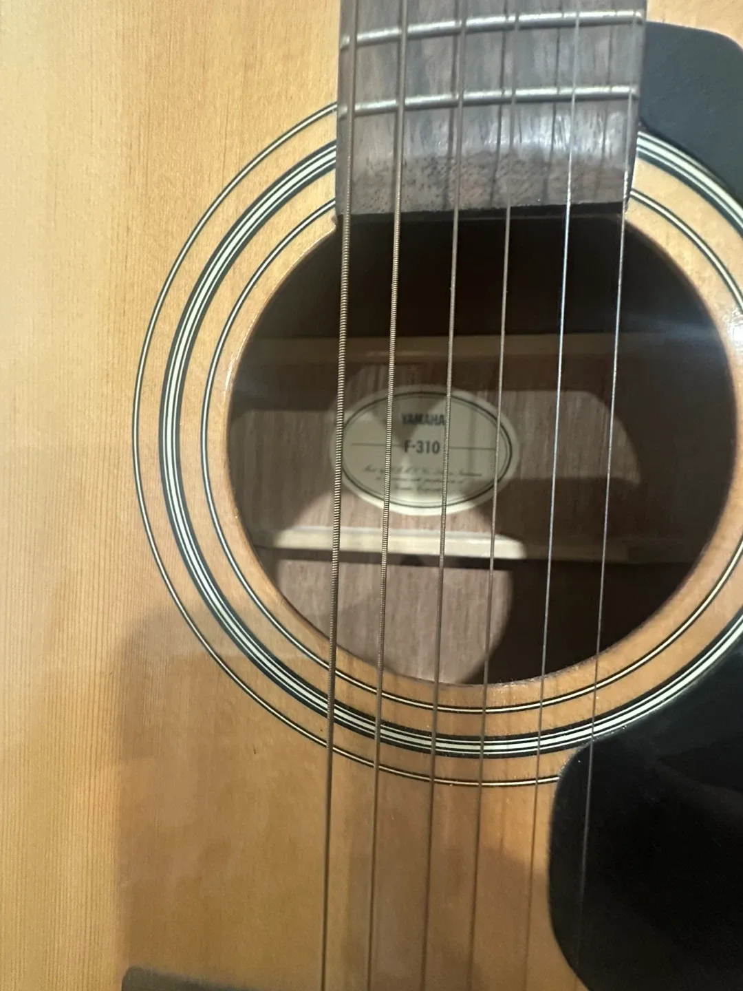 Yamaha F-310 Acoustic Guitar