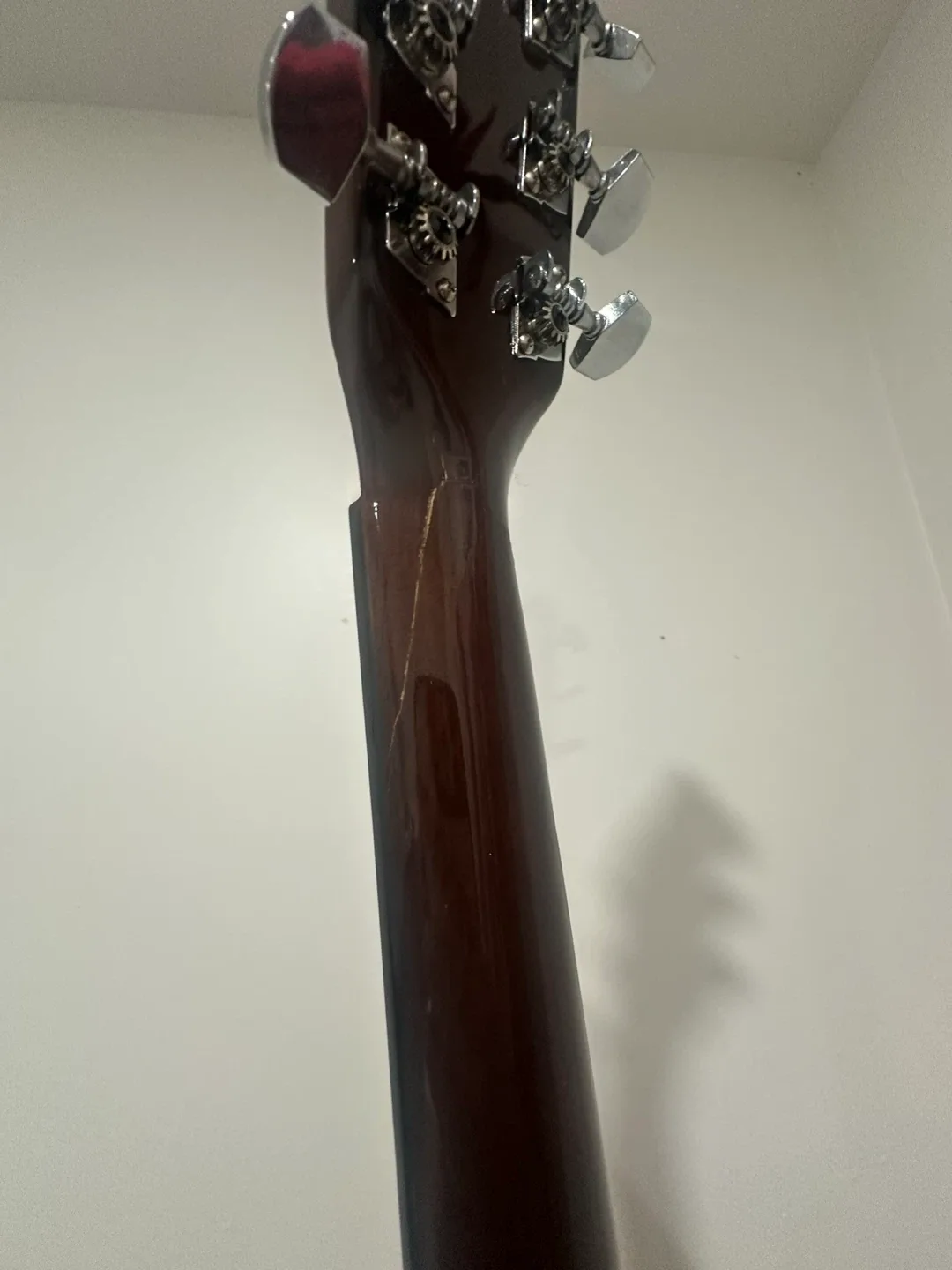 Yamaha F-310 Acoustic Guitar image indicator(3)