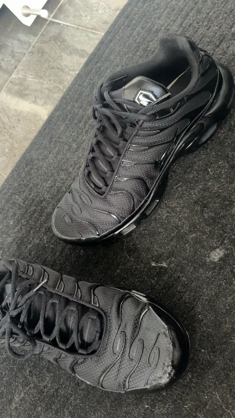 Nike Air Max Plus TN Black