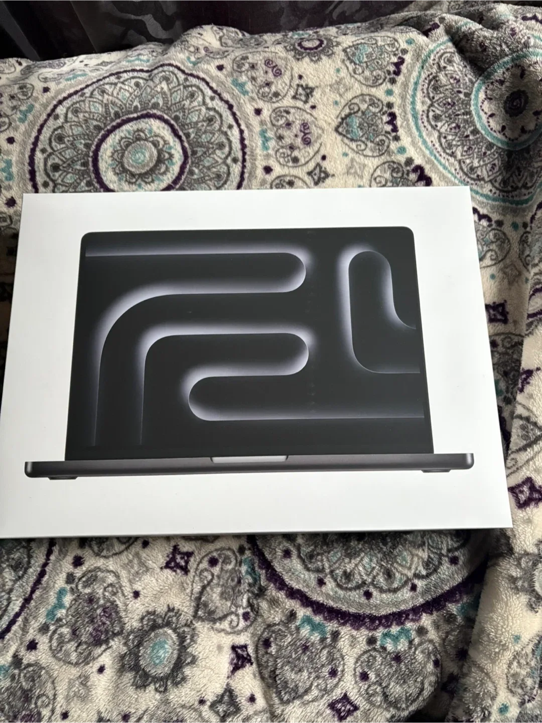 BNIB 14-inch MacBook Pro M4 Pro 24GB 512GB