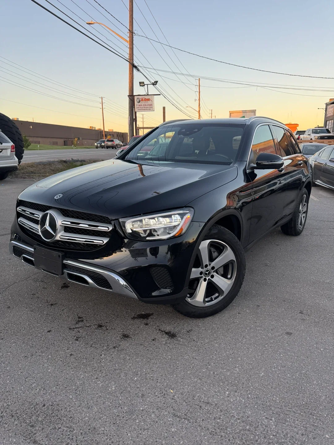 Mercedes-Benz GLC 300 4MATIC - Black