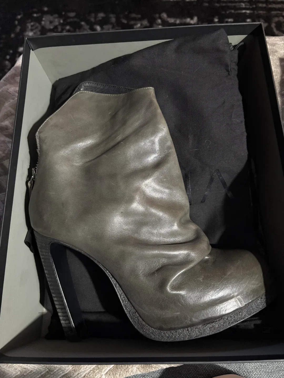 Vic Matie real leather heels