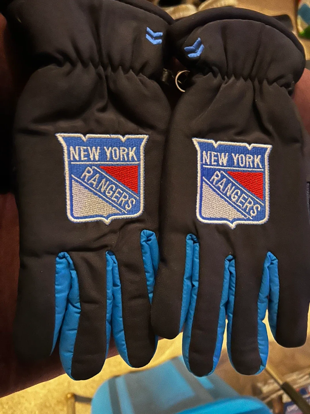 New York Rangers Gloves