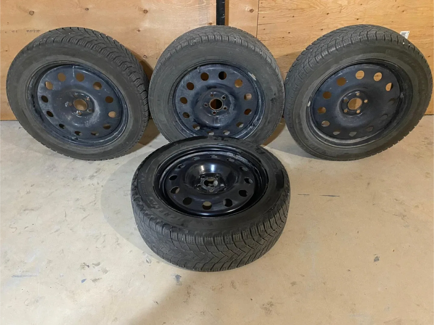 Michelin X-Ice Snow 235/50R18 Winter Tires