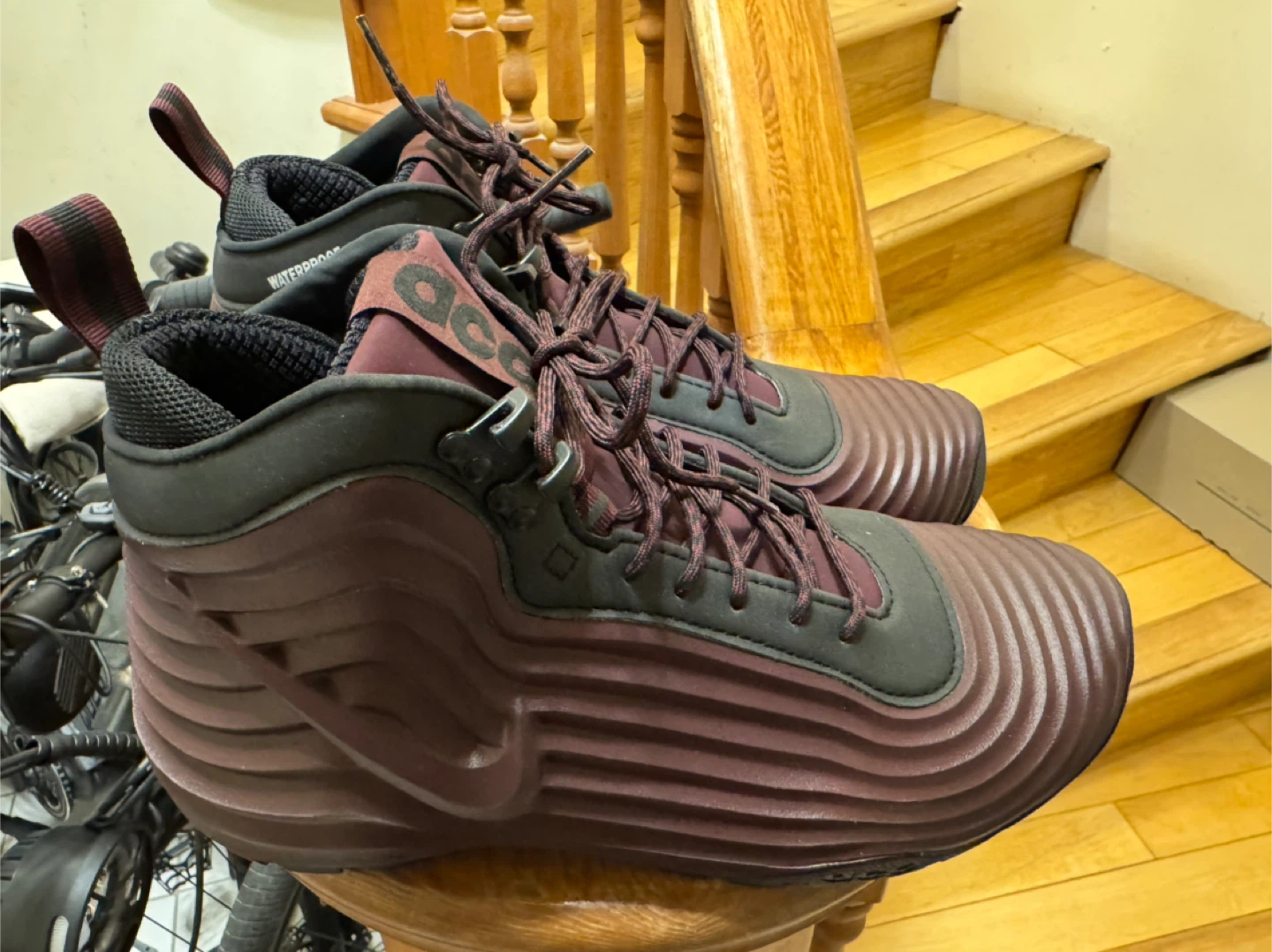 Brand New Nike Men’s ACG Lunardome 1 Sneakerboot, Size 9 - photo 4