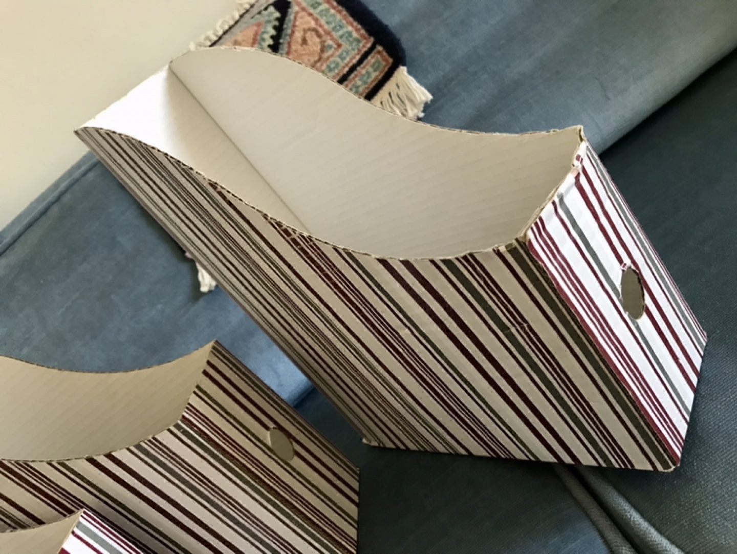 6 Magazine/File/Documents Holders - 2 Sets! - photo 2