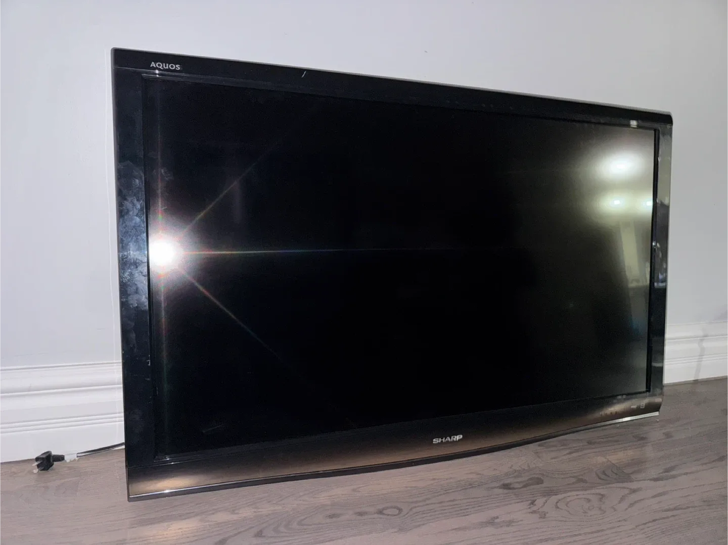Sharp Aquos LC-46E77UN 46" LCD TV