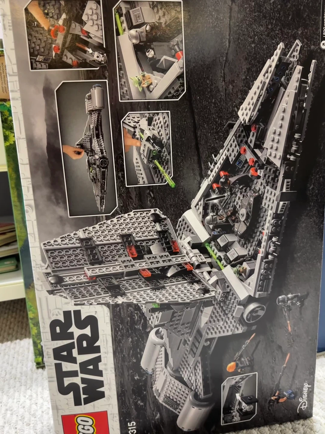 LEGO Star Wars 75315 The Mandalorian's Cruiser